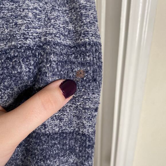 BAREFOOT DREAMS Bamboo Chic Lite Calypso Wrap Size S/M Style 436 Lounge Comfy - Picture 7 of 7